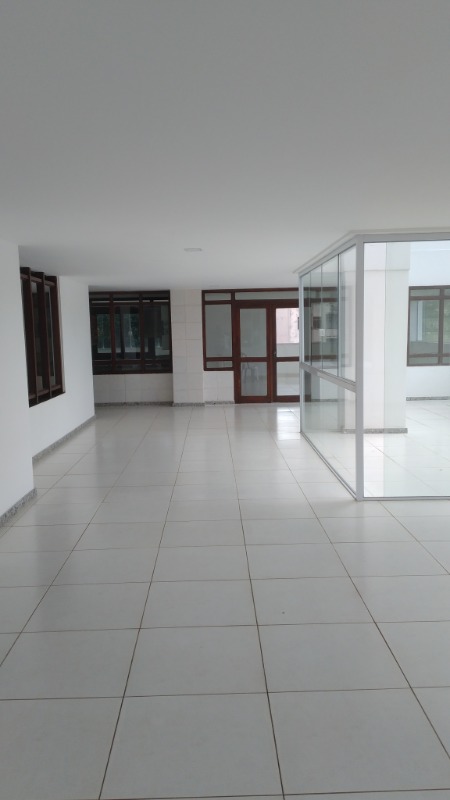 Apartamento à venda com 3 quartos, 100m² - Foto 17