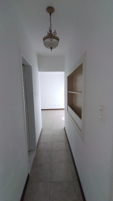 Apartamento à venda com 3 quartos, 100m² - Foto 8