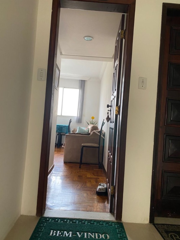 Apartamento à venda com 2 quartos, 68m² - Foto 10