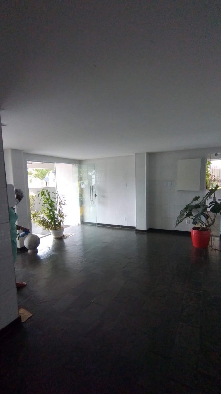 Apartamento à venda com 2 quartos, 65m² - Foto 11