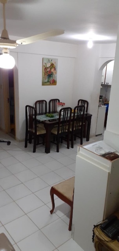 Apartamento à venda com 2 quartos, 65m² - Foto 2