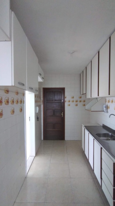 Apartamento à venda com 3 quartos, 100m² - Foto 14