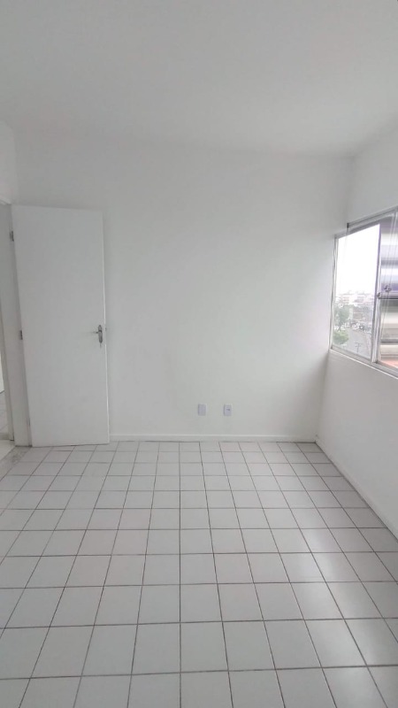 Apartamento à venda com 3 quartos, 100m² - Foto 4