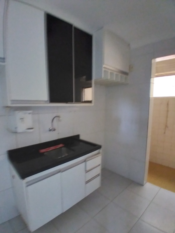 Apartamento à venda com 2 quartos, 70m² - Foto 9