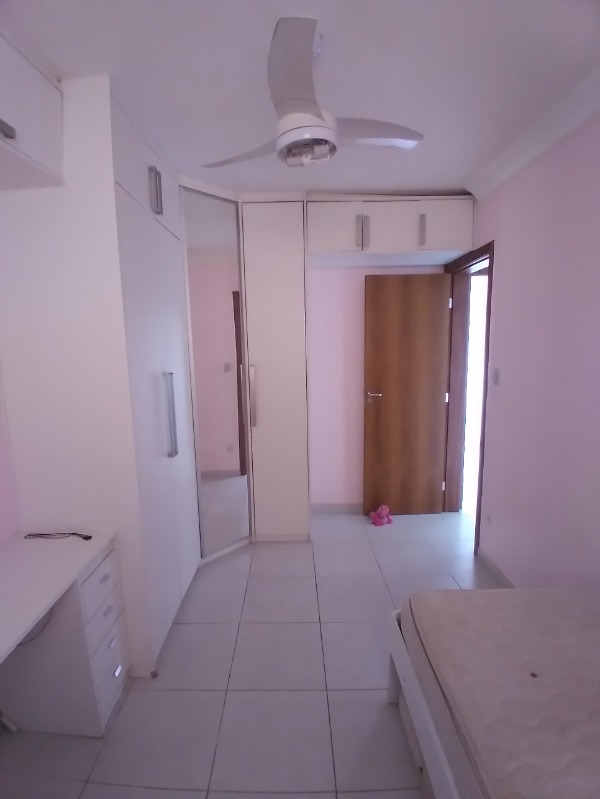 Apartamento à venda com 2 quartos, 70m² - Foto 5