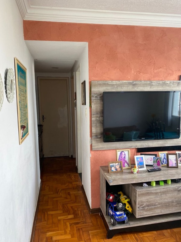 Apartamento à venda com 2 quartos, 68m² - Foto 2