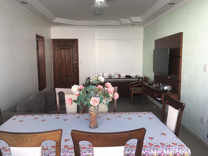 Apartamento à venda com 3 quartos, 120m² - Foto 2