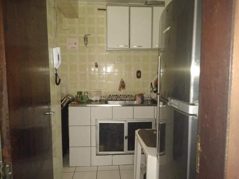 Apartamento à venda com 2 quartos, 80m² - Foto 11