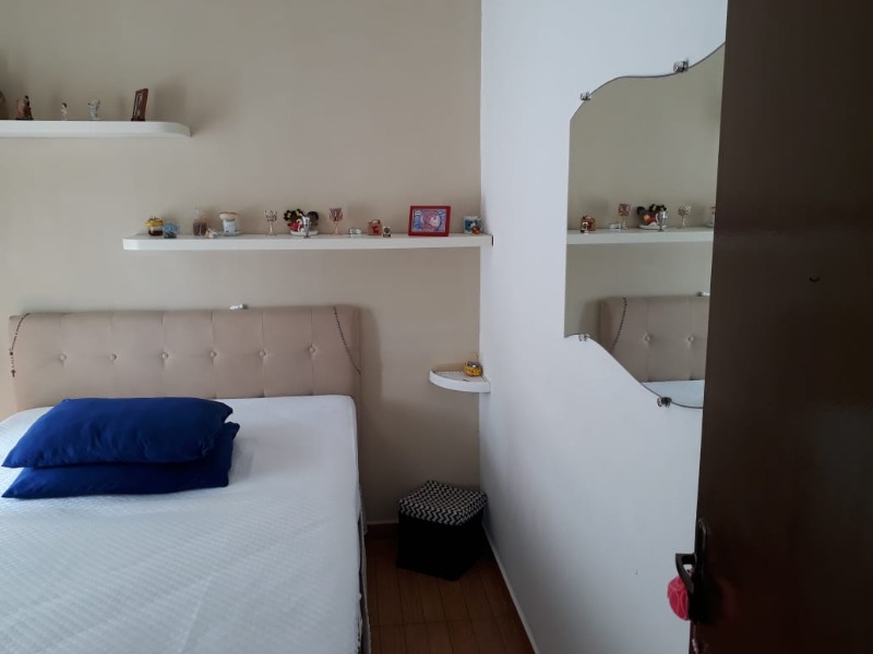 Apartamento à venda com 3 quartos, 60m² - Foto 2