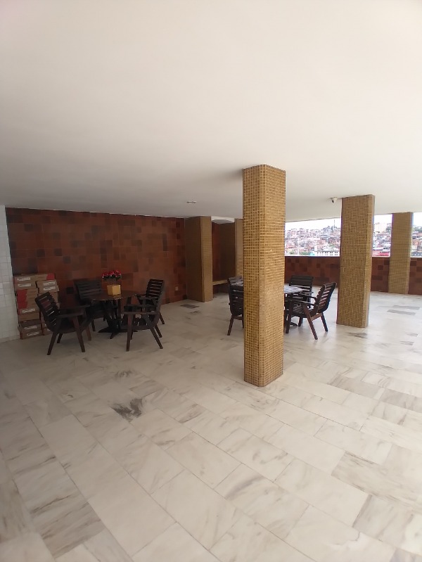 Apartamento à venda com 2 quartos, 70m² - Foto 18