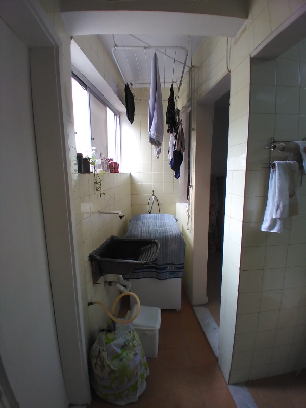 Apartamento à venda com 2 quartos, 70m² - Foto 8