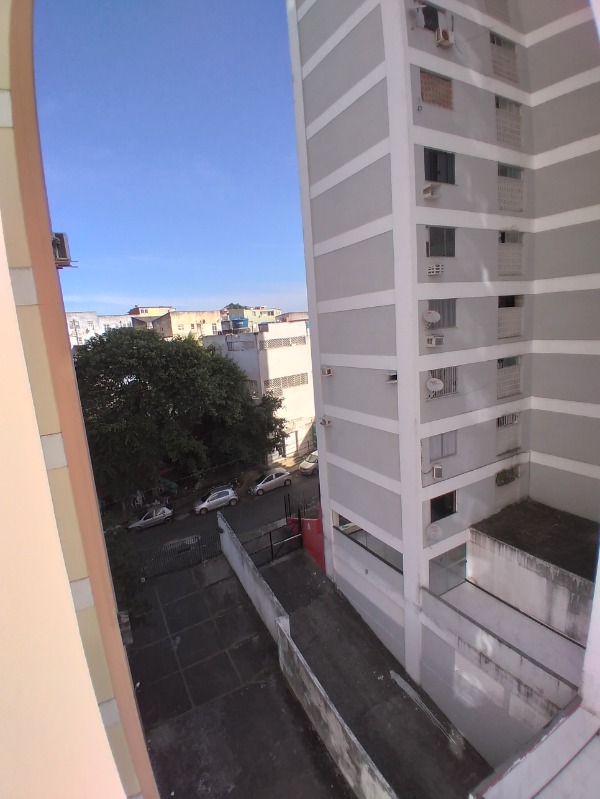 Apartamento à venda com 2 quartos, 70m² - Foto 19