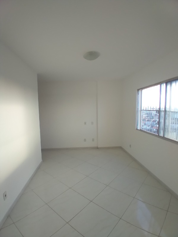 Apartamento à venda com 2 quartos, 70m² - Foto 7