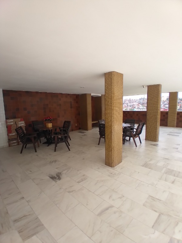 Apartamento à venda com 2 quartos, 75m² - Foto 15