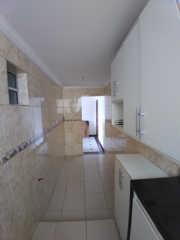 Apartamento à venda com 3 quartos, 80m² - Foto 12