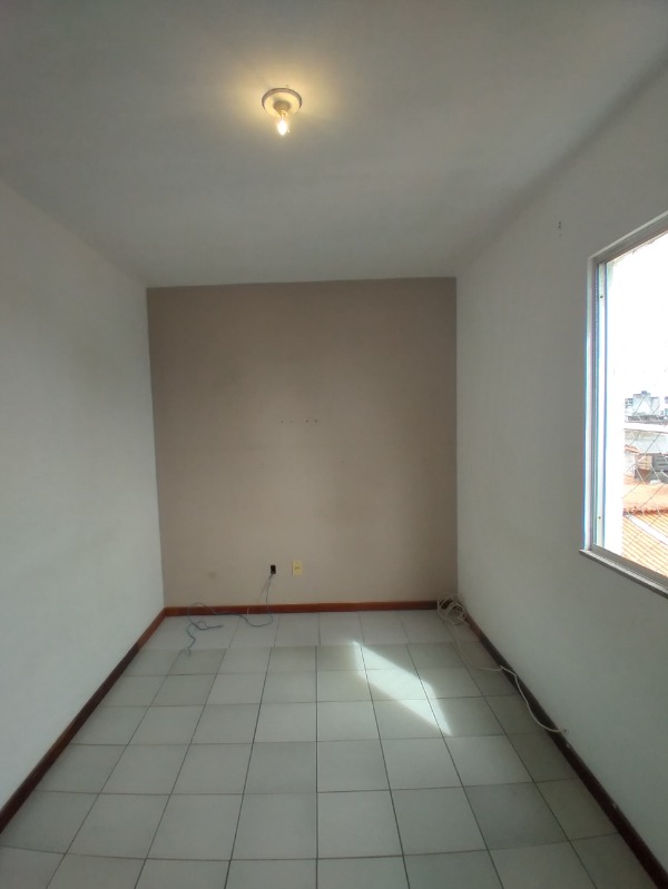 Apartamento à venda com 3 quartos, 80m² - Foto 7