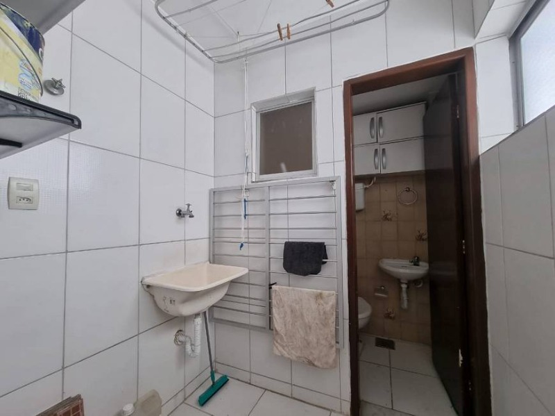 Apartamento à venda com 2 quartos, 80m² - Foto 14