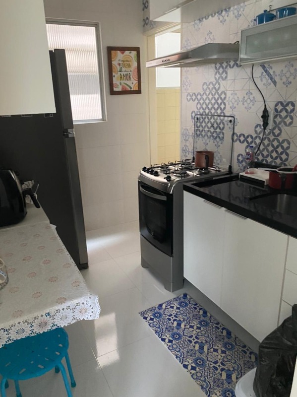 Apartamento à venda com 2 quartos, 70m² - Foto 8