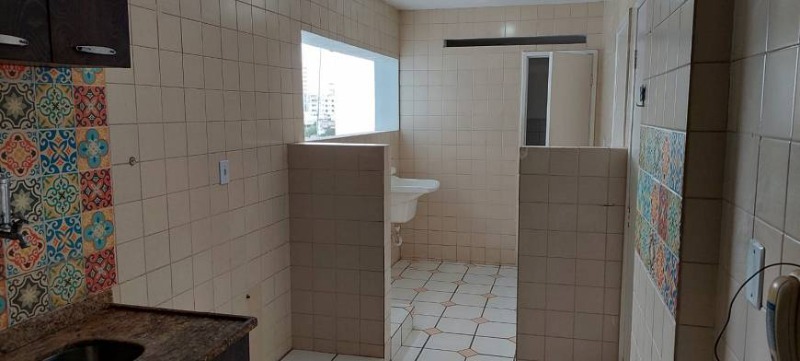 Apartamento à venda com 2 quartos, 77m² - Foto 14