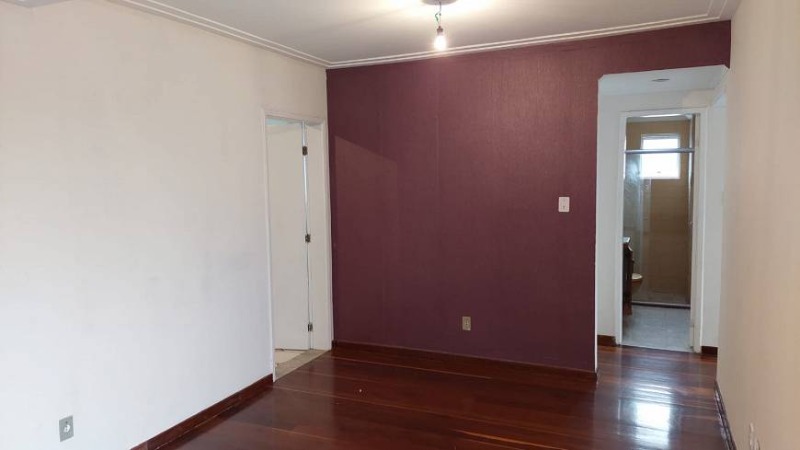 Apartamento à venda com 2 quartos, 77m² - Foto 1