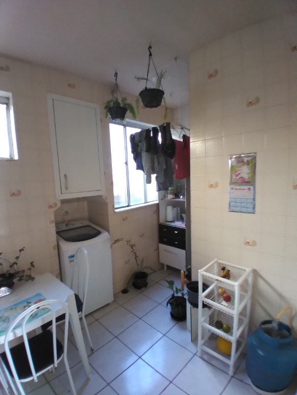 Apartamento à venda com 3 quartos, 75m² - Foto 7