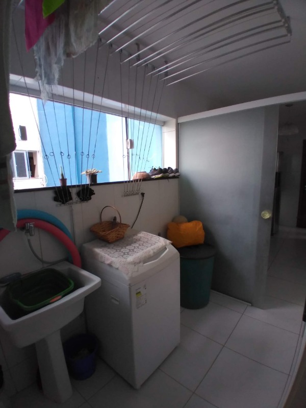 Apartamento à venda com 2 quartos, 77m² - Foto 12