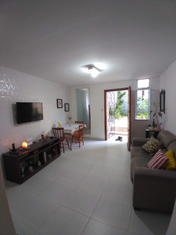 Apartamento à venda com 2 quartos, 90m² - Foto 1