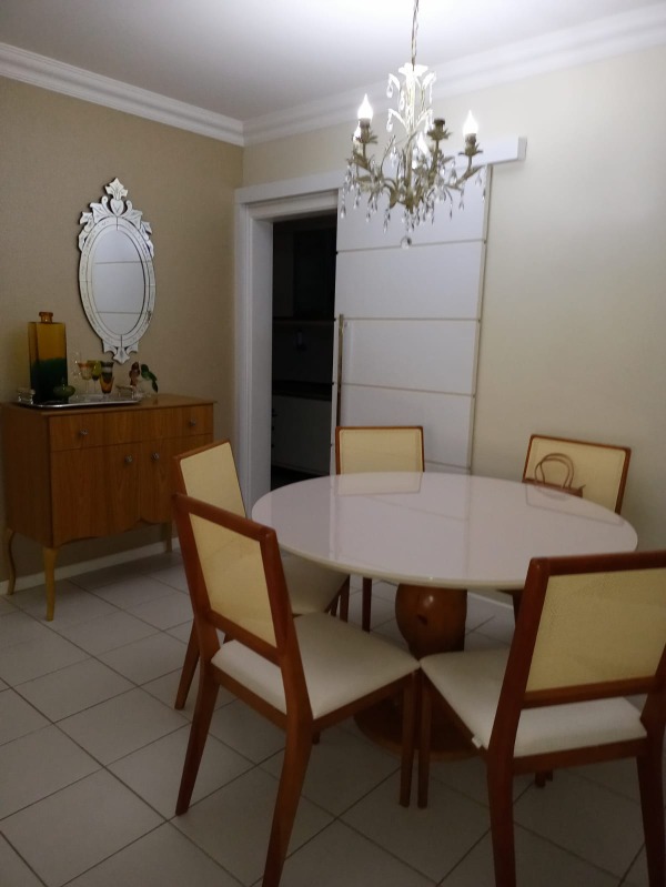 Apartamento à venda com 3 quartos, 80m² - Foto 4