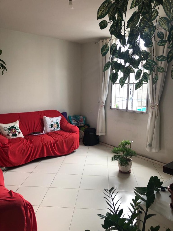 Apartamento à venda com 3 quartos, 80m² - Foto 2