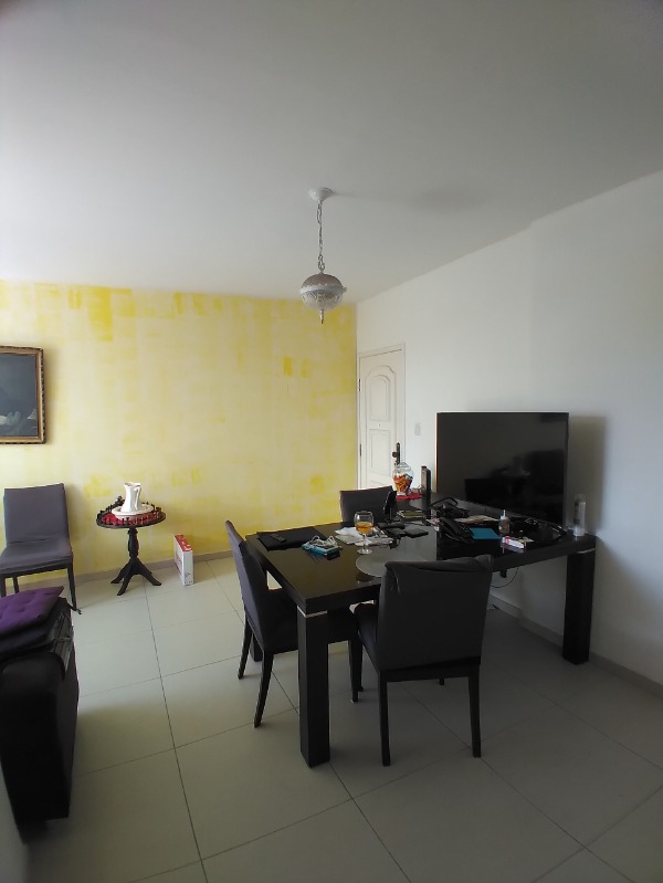 Apartamento à venda com 2 quartos, 84m² - Foto 3