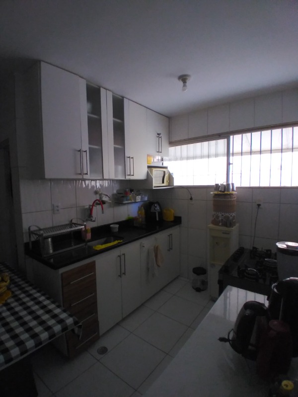 Apartamento à venda com 3 quartos, 90m² - Foto 11