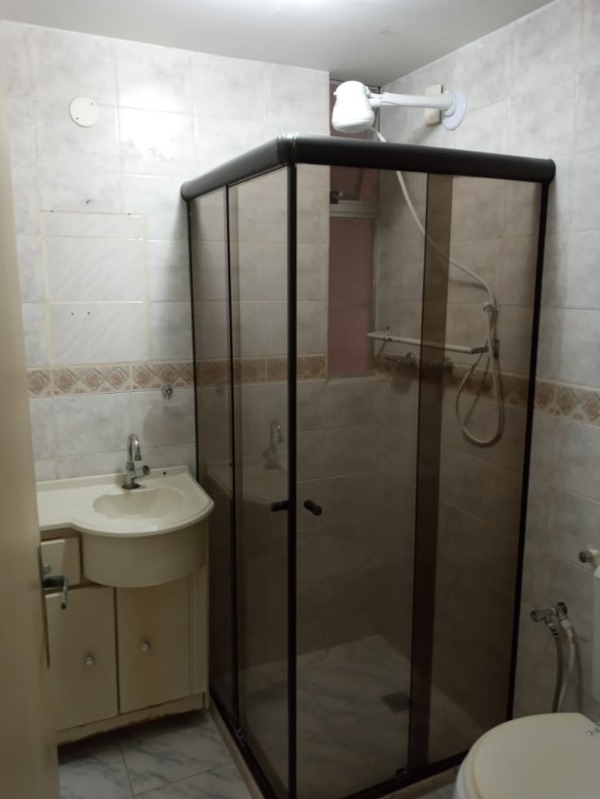 Apartamento à venda com 2 quartos, 65m² - Foto 10