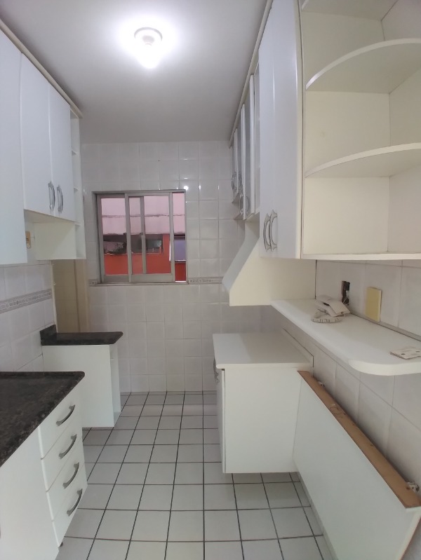 Apartamento à venda com 2 quartos, 70m² - Foto 8