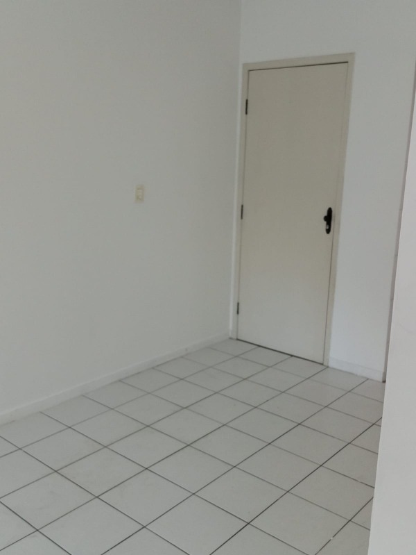 Apartamento à venda com 2 quartos, 55m² - Foto 5