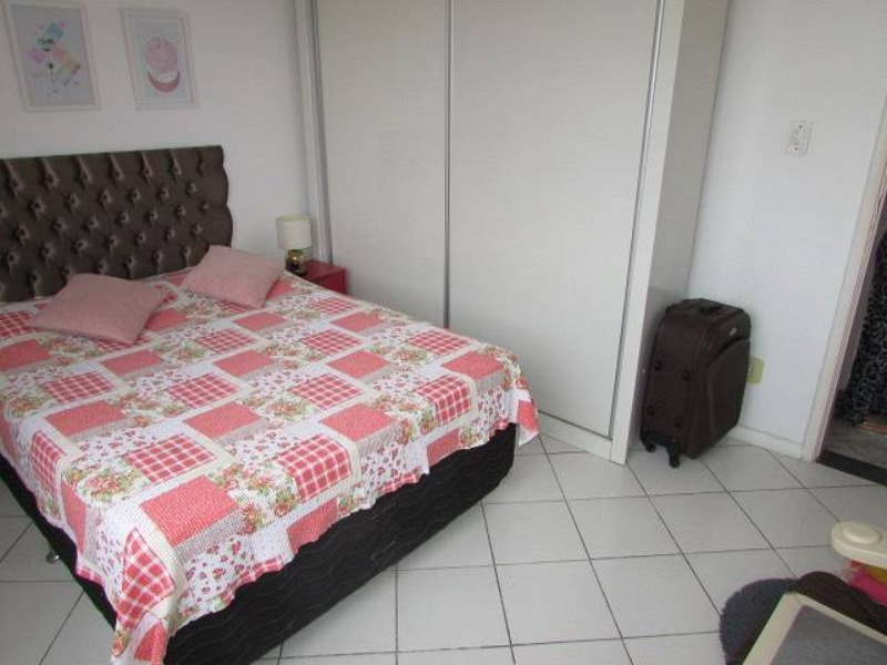 Apartamento à venda com 2 quartos, 70m² - Foto 6