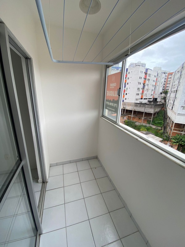 Apartamento à venda com 2 quartos, 50m² - Foto 2