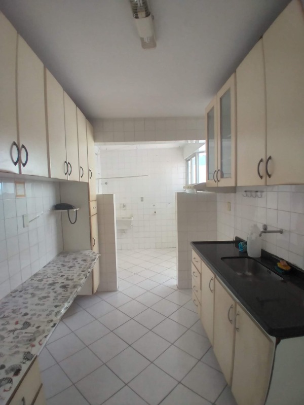 Apartamento à venda com 2 quartos, 90m² - Foto 13