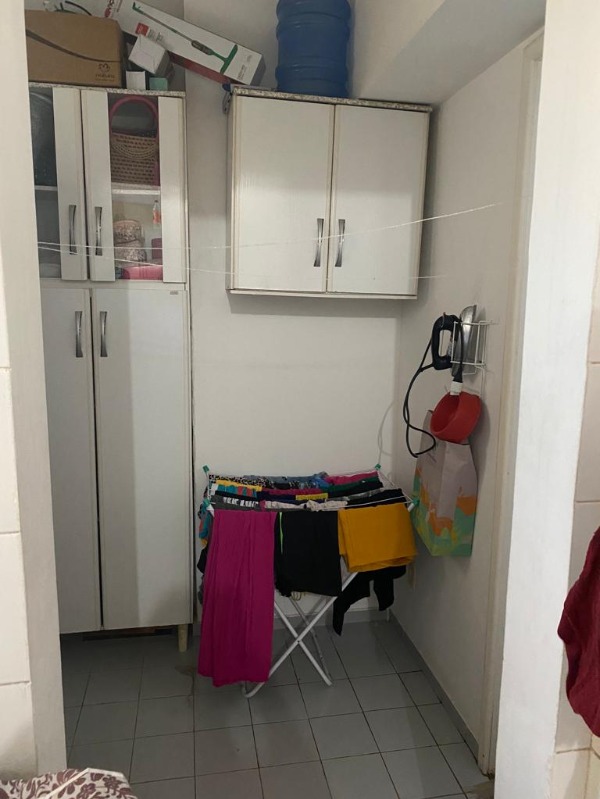 Apartamento à venda com 2 quartos, 70m² - Foto 5