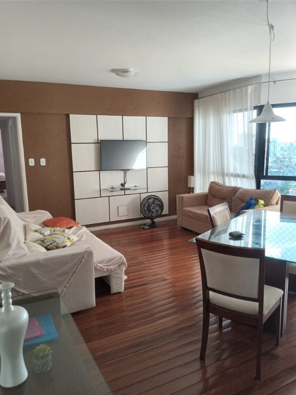 Apartamento à venda com 3 quartos, 100m² - Foto 2