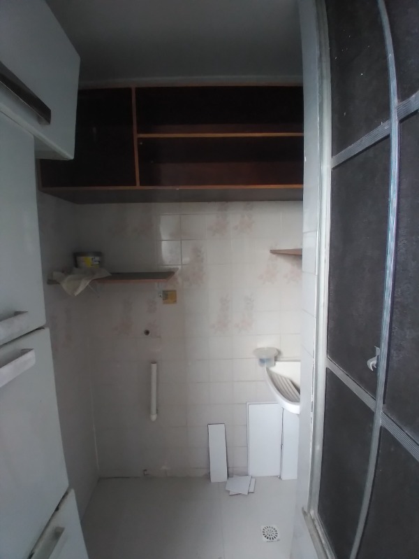 Apartamento à venda com 2 quartos, 70m² - Foto 9