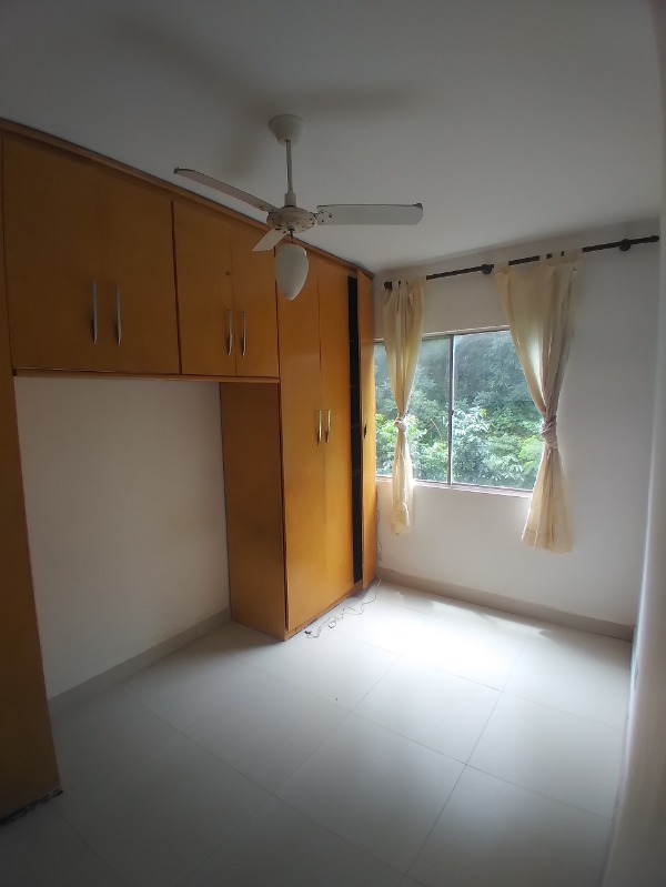 Apartamento à venda com 2 quartos, 70m² - Foto 4