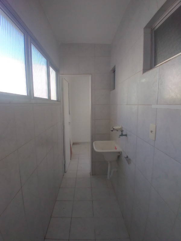 Apartamento à venda com 2 quartos, 70m² - Foto 10