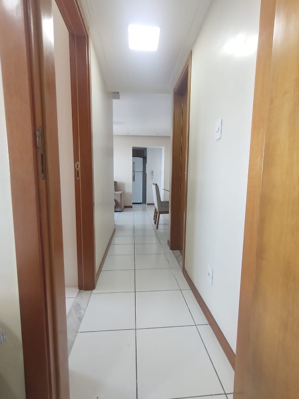 Apartamento à venda com 2 quartos, 70m² - Foto 8