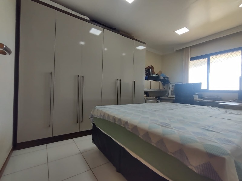 Apartamento à venda com 2 quartos, 70m² - Foto 6