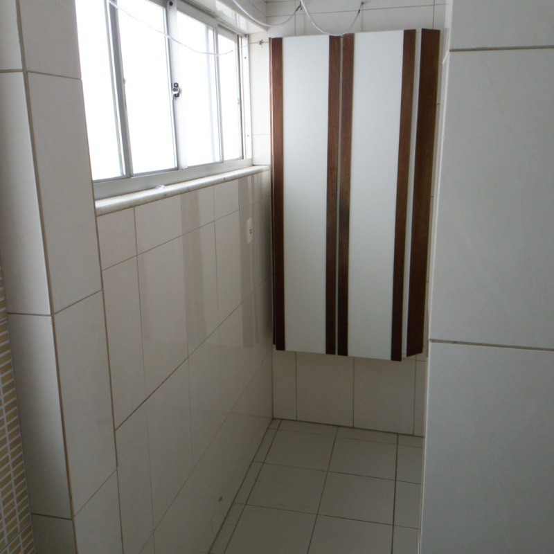 Apartamento à venda com 3 quartos, 80m² - Foto 11