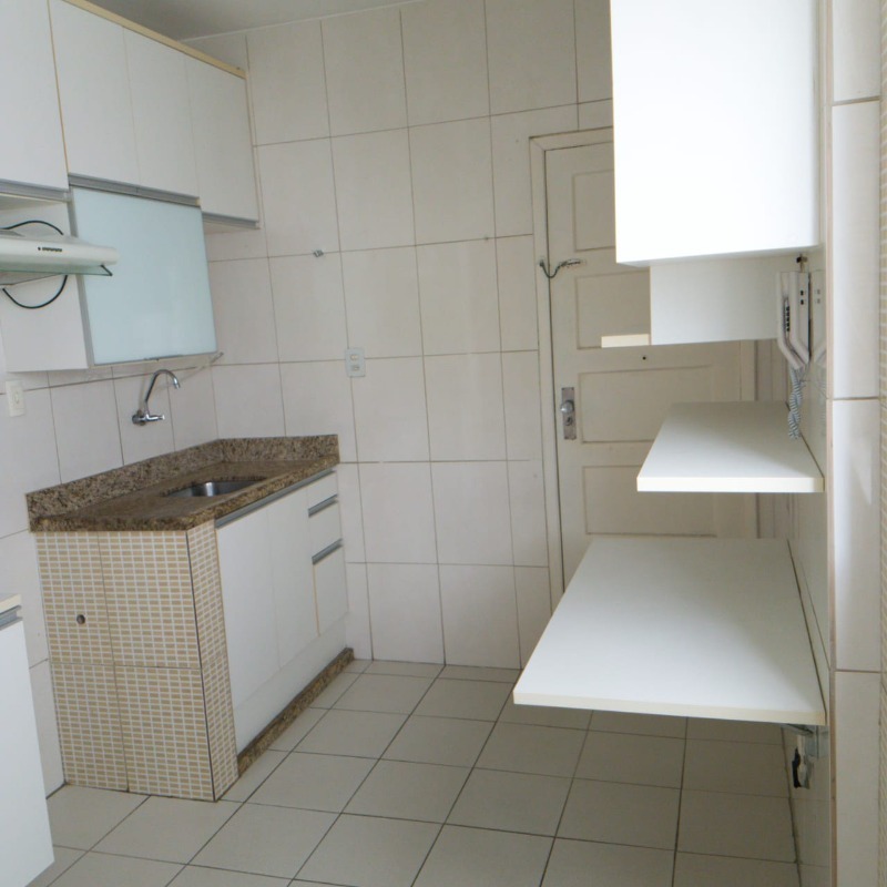 Apartamento à venda com 3 quartos, 80m² - Foto 9