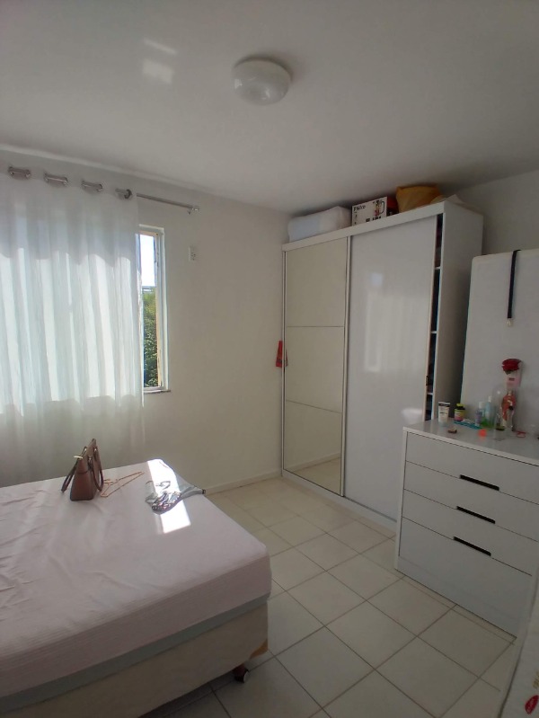 Apartamento à venda com 2 quartos, 70m² - Foto 3