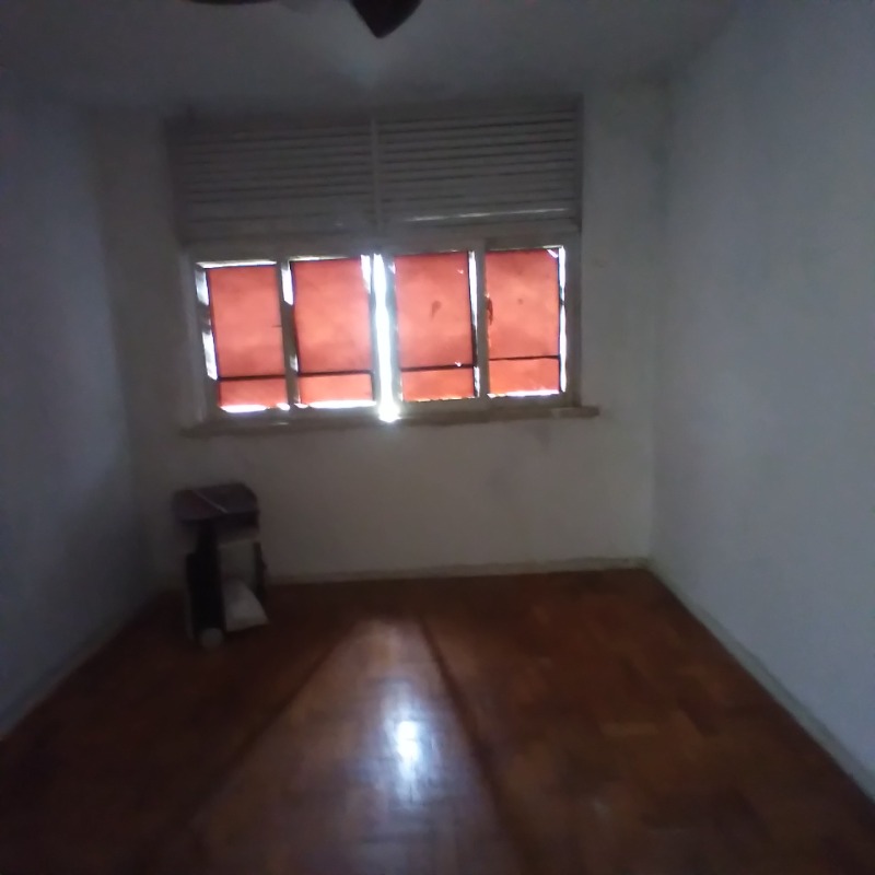 Apartamento à venda com 2 quartos, 88m² - Foto 3