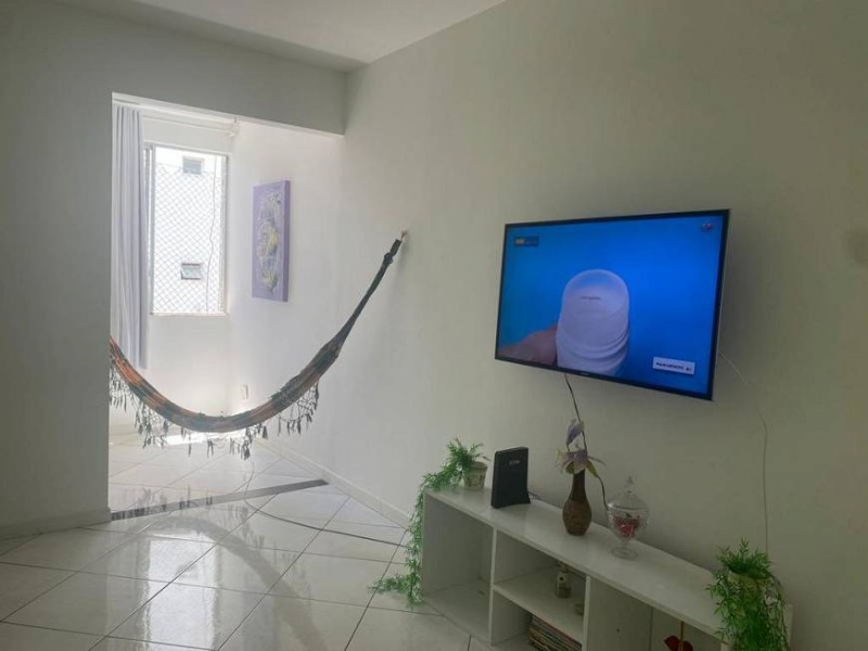 Apartamento à venda com 2 quartos, 74m² - Foto 1