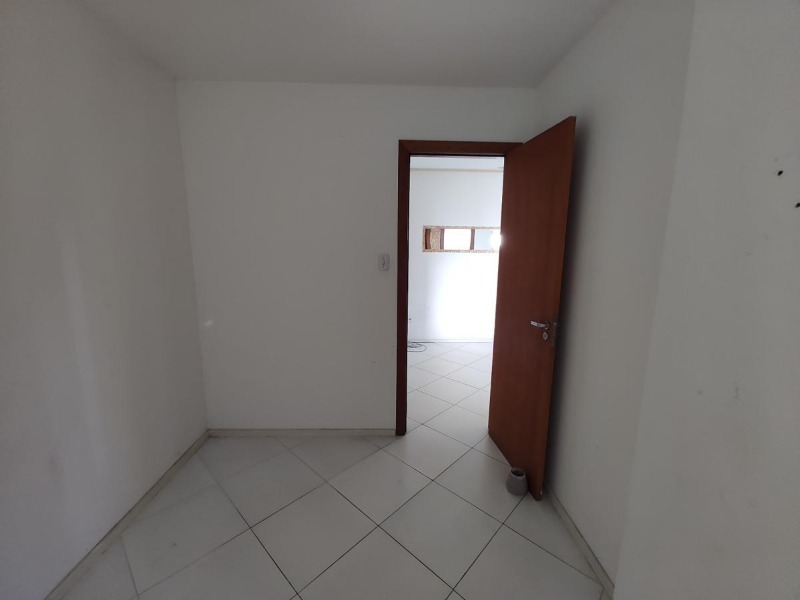 Apartamento à venda com 2 quartos, 48m² - Foto 3